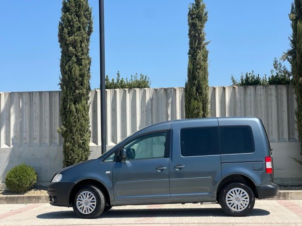 VW CADDY 1.9 NAFTE 👉 2010 👈 kambio MANUALE 6.200 €