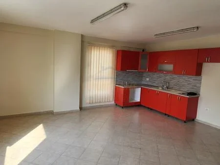 Tirane, shitet apartament 2+1+2+Ballkon Kati 4, 110 m² 139.000 € (Unaza e Re)