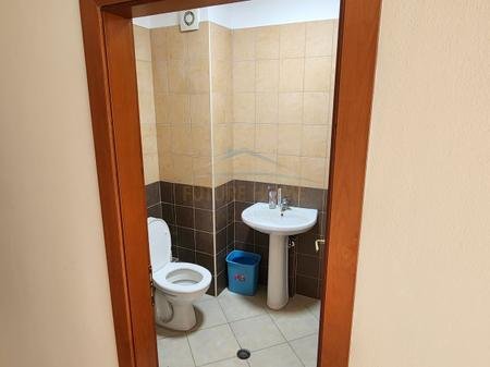 Tirane, shitet apartament 2+1+2+Ballkon Kati 4, 110 m² 139.000 € (Unaza e Re)
