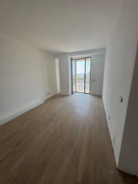 Tirane, shitet apartament 1+1+Ballkon Kati 7, 75 m² 165.000 € (Mine Peza Golden Tower Gati Per Banim Prane Qendres)