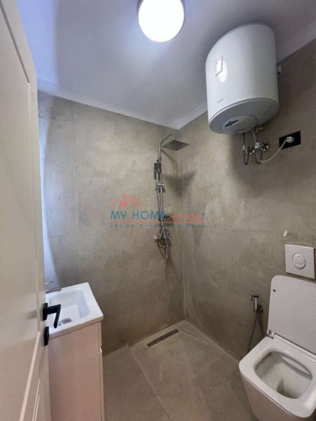 Tirane, shitet apartament 1+1+Ballkon Kati 1, 40 m² 105.000 € (Zogu i Zi)