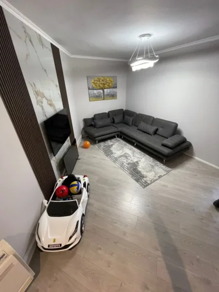Tirane, shitet apartament 3+1 Kati 4, 110 m² 146.500 € 