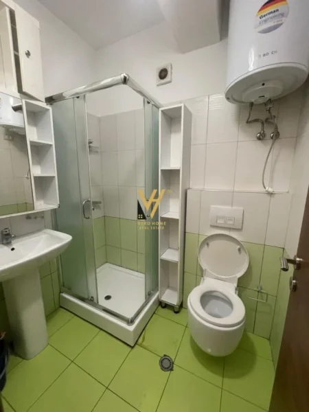 Tirane, jepet me qera apartament 2+1+Ballkon Kati 1, 85 m² 650 € (KODRA E DIELLIT 2)