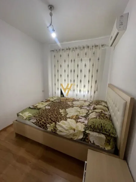 Tirane, jepet me qera apartament 2+1+Ballkon Kati 1, 85 m² 650 € (KODRA E DIELLIT 2)