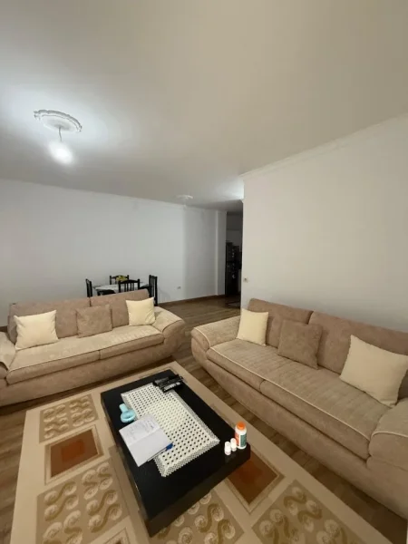 Tirane, shitet 2+1 Kati 2, 105 m² 135.000 € (Fizika Berthamore)