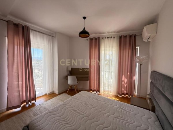 Tirane, jepet me qera apartament 3+1+Aneks+Ballkon Kati 3, 120 m² 850 € (Rezidenca Kodra e Diellit 2)