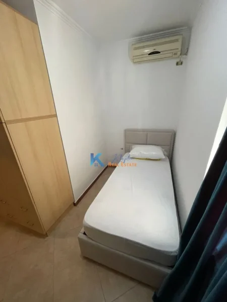 Tirane, jap me qera apartament 2+1 Kati 8, 78 m² 700 Euro (Qender, pas Piaces)
