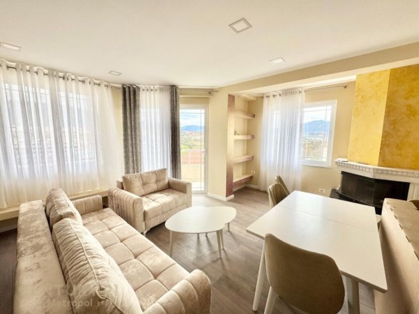 Tirane, jepet me qera apartament 2+1+Aneks+Ballkon Kati 2, 120 m² 650 € (Prane Rruges se vjeter te Elbasanit)