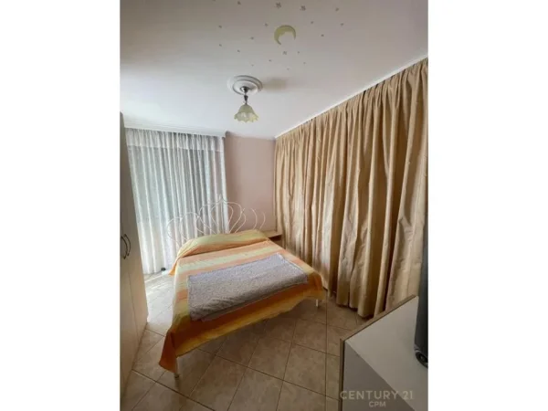 Tirane, shitet apartament 2+1 Kati 4, 113 m² 275.000 € (KOMUNA E PARISIT)