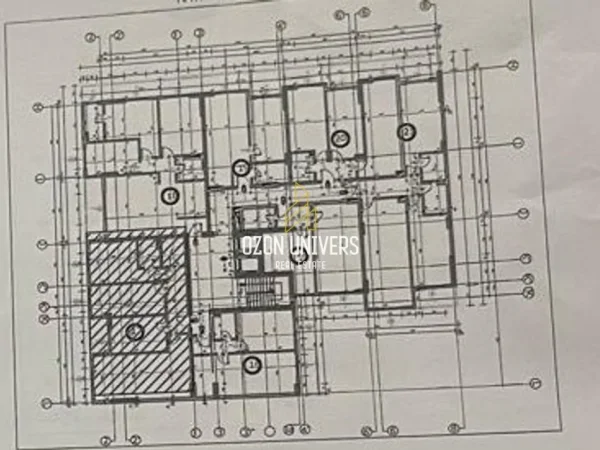 Tirane, shitet apartament 3+1 Kati 3, 131 m² 131.570 € (rruga jeronim derada)