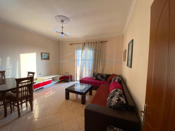 Tirane, shitet apartament 1+1 Kati 3, 77 m² 124.000 € 