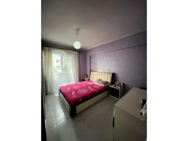Tirane, jepet me qera apartament 2+1 Kati 5, 100 m² 600 € (Don Bosko)