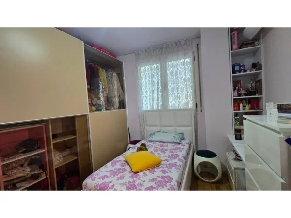 Tirane, shitet apartament duplex 2+1+Ballkon Kati 4, 151 m² 350.000 €