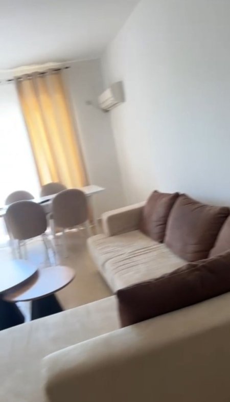 Tirane, jepet me qera apartament 1+1 Kati 1, 80 m² 500 € 