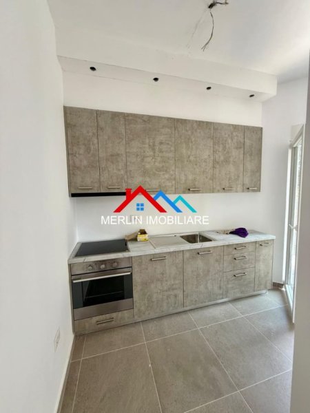 Tirane, jepet me qera apartament 1+1+Ballkon Kati 1, 52 m² 450 € (RRUGA ISUF ELEZI,SELITE)