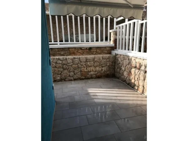 Dhermi - Palase, shes garsonier 1+1 Kati 1, 42 m² 125.000 € (Dhermi)