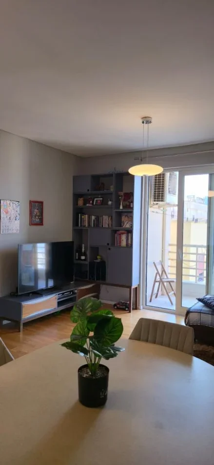 Tirane, shitet apartament 2+1+Ballkon , 112 m² 245.000 € (Rezidenca Panorama)