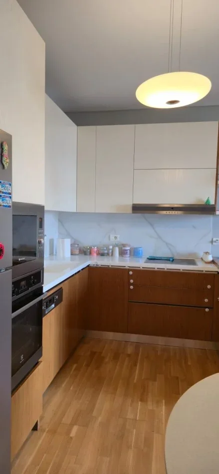 Tirane, shitet apartament 2+1+Ballkon , 112 m² 245.000 € (Rezidenca Panorama)