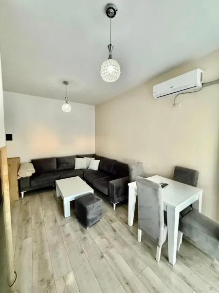 Tirane, shitet apartament 1+1 , 46 m² 95.000 € (astir)