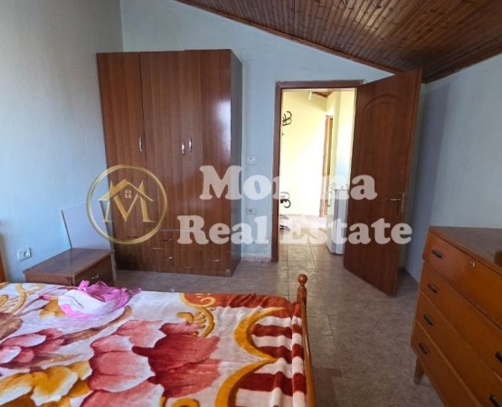Tirane, jepet me qera apartament 1+1 Kati 3, 65 m² 250 € (Medreseja)