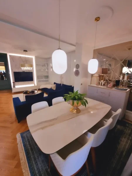 Tirane, shitet apartament 2+1 , 110 m² 510.000 € (Pallati Brigadave)