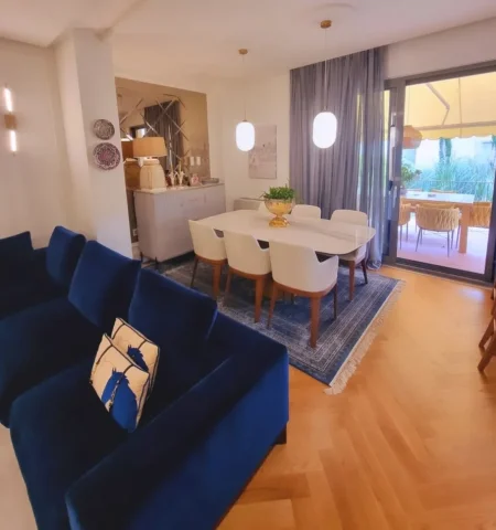 Tirane, shitet apartament 2+1 , 110 m² 510.000 € (Pallati Brigadave)