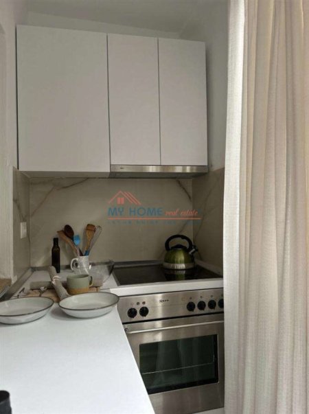 Tirane, jepet me qera apartament 1+1 Kati 3, 45 m² 590 € (Rruga e Kosovarve)
