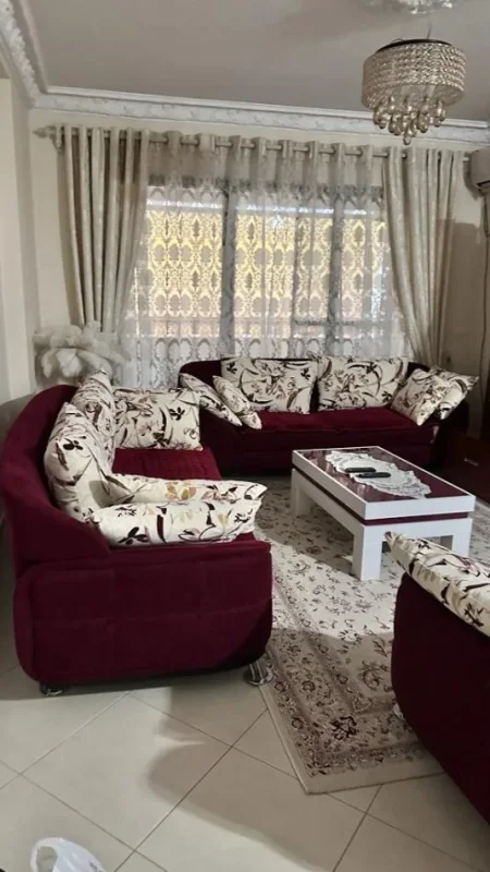 Tirane, jepet me qera apartament Kati 5, 110 m² 500 € (RRUGA MIKEL MARUBI)