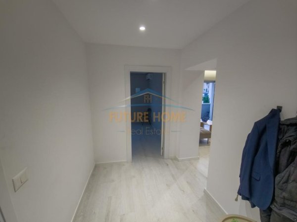 Tirane, shitet apartament 1+1+Ballkon Kati 1, 61 m² 165.000 € (Pazari i Ri)