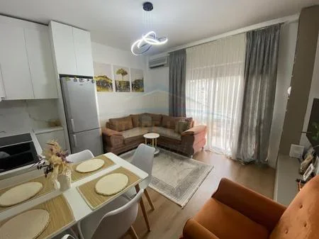 Tirane, shitet apartament 1+1 Kati 1, 52 m² 9.700.000 € 