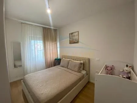 Tirane, shitet apartament 1+1 Kati 1, 52 m² 9.700.000 € 