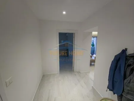 Tirane, shitet 1+1 Kati 1, 60 m² 16.500.000 € 