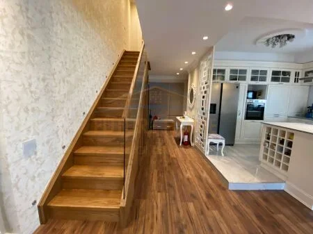 Tirane, shitet apartament duplex Kati 5, 160 m² 52.500.000 € 