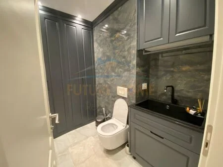 Tirane, shitet apartament duplex Kati 5, 160 m² 52.500.000 € 