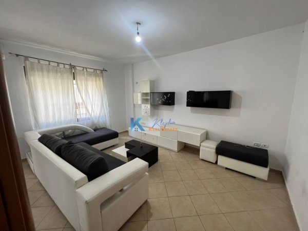 jepet me qera apartament Kati 3, 85 m² 500 € (Kodra e Diellit – Afer Eleonores)