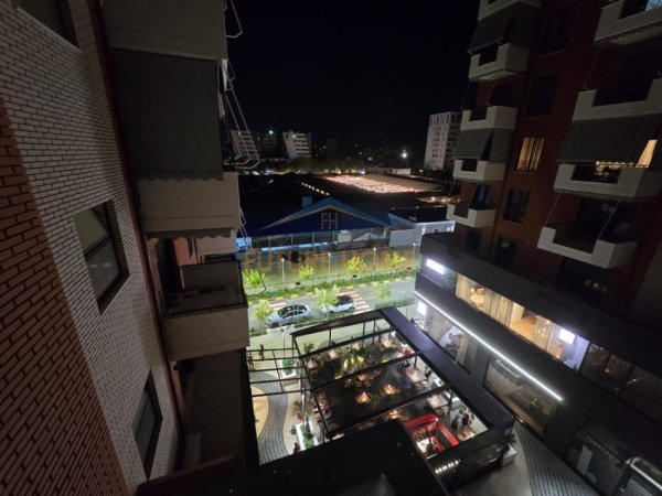 Tirane, jepet me qera apartament 2+1 Kati 4, 114 m² 13.000 € 