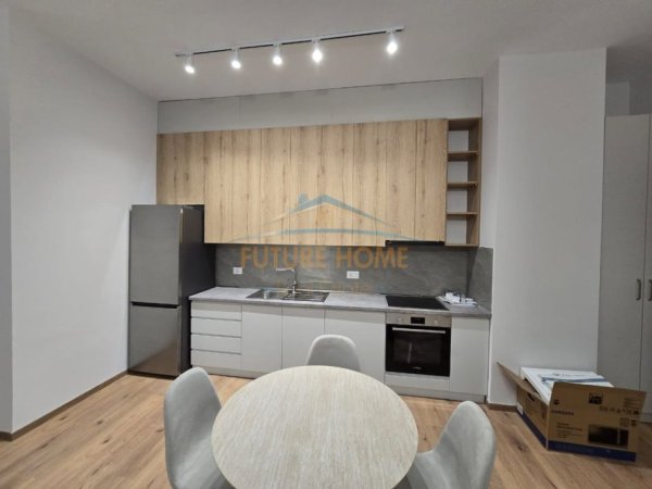 Tirane, jepet me qera apartament 2+1 Kati 4, 114 m² 13.000 € 
