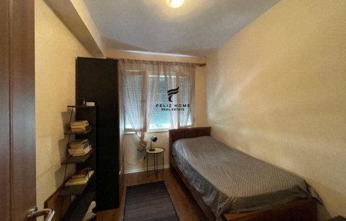 Tirane, jepet me qera apartament 3+1 Kati 2, 130 m² 1.200 € (AIR ALBANIA STADIUM)
