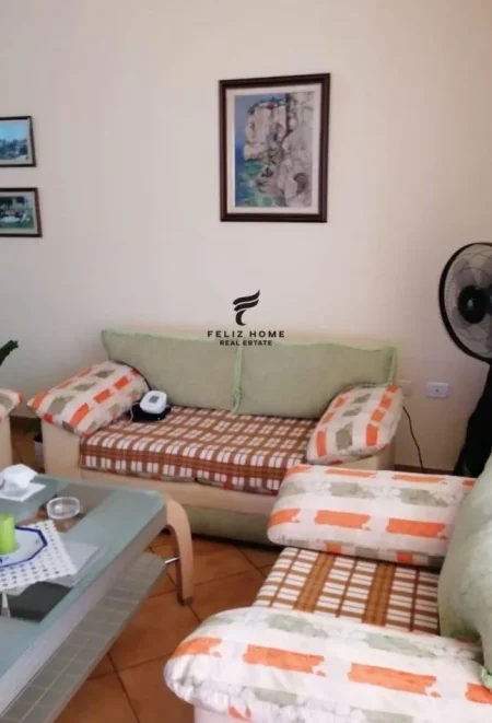 Tirane, jepet me qera apartament 2+1 Kati 3, 98 m² 600 € (PRANE EHW)