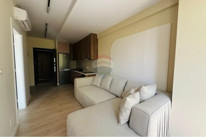 Tirane, shitet apartament 1+1+Ballkon , 55 m² 140.000 € (21 Dhjetori)