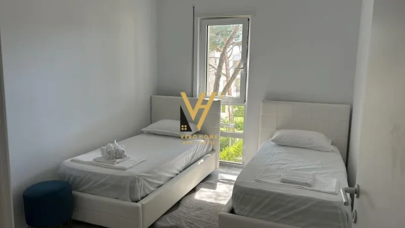 Durres, shitet apartament 2+1+Ballkon Kati 3, 94 m² 280.000 € (GJIRI I LALZIT)