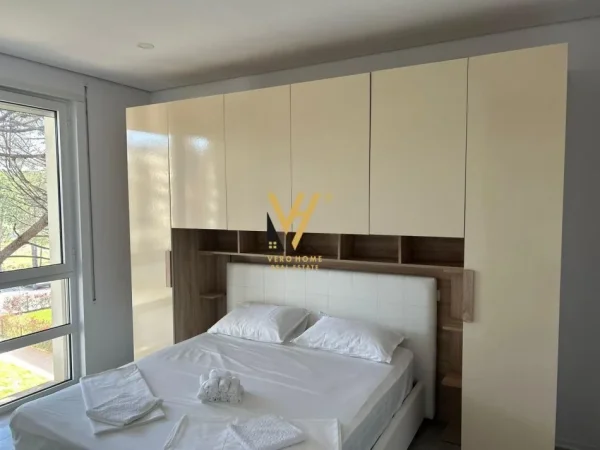 Durres, shitet apartament 2+1+Ballkon Kati 3, 94 m² 280.000 € (GJIRI I LALZIT)