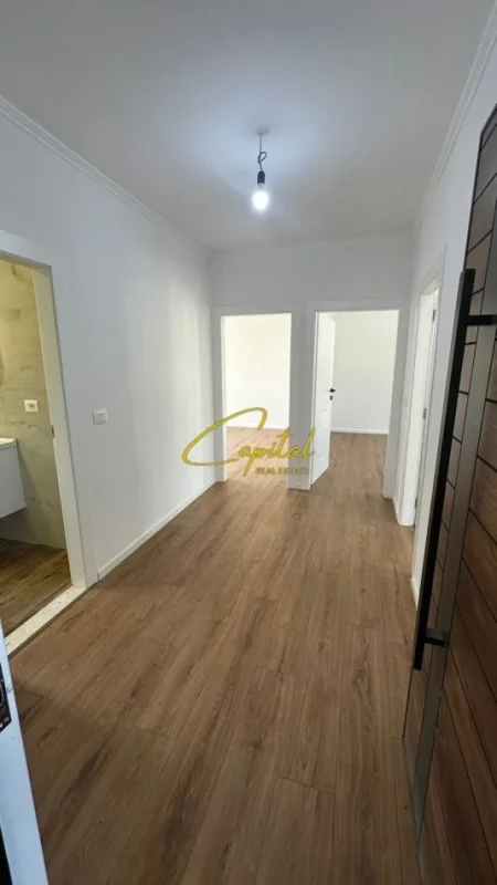 Tirane, shitet apartament 2+1+Ballkon Kati 4, 73 m² 129.000 € (RRUGA KONGRESI I MANASTIRIT)