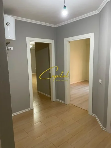 Tirane, shitet apartament 2+1+Ballkon Kati 1, 110 m² 143.000 € (FRESKU)