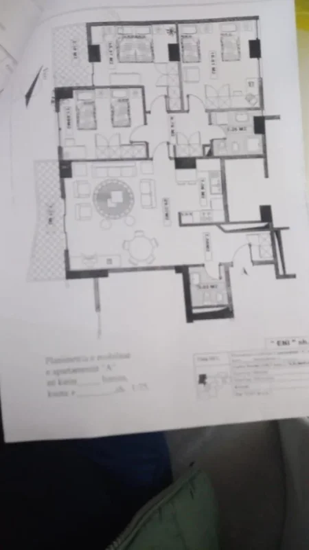 Tirane, jepet me qera ambjent biznesi Kati 16, 157 m² 1.800 € (16 kateshi ngjitur me prokurorine e pergjithshme, rruga Konstandin Kristoforidhi)