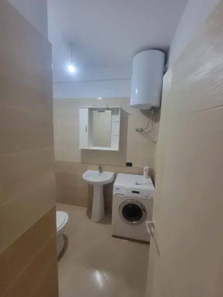 Tirane, shitet apartament 1+1 Kati 8, 78 m² 105.000 € (VILA L)