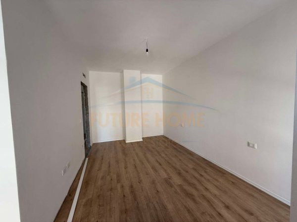 Tirane, shitet apartament 1+1+Ballkon Kati 1, 70 m² 108.500 € (Rruga Dritan Hoxha)