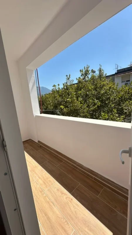 Tirane, shitet apartament 2+1 Kati 4, 73 m² 129.000 € (Pediatria)