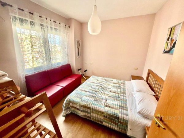 Tirane, jepet me qera apartament 1+1 Kati 9, 56 m² 500 € (Prane 9-Kateshit)