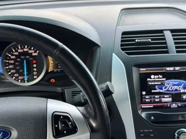 Tirane, shes SUV | Xhip Ford XLT Explorer Benzine+Gaz, blu e errët automatik Klima 220.000 km 6 500 €